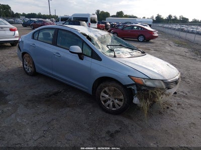 2HGFB2F58CH****** · 2012 HONDA CIVIC LX