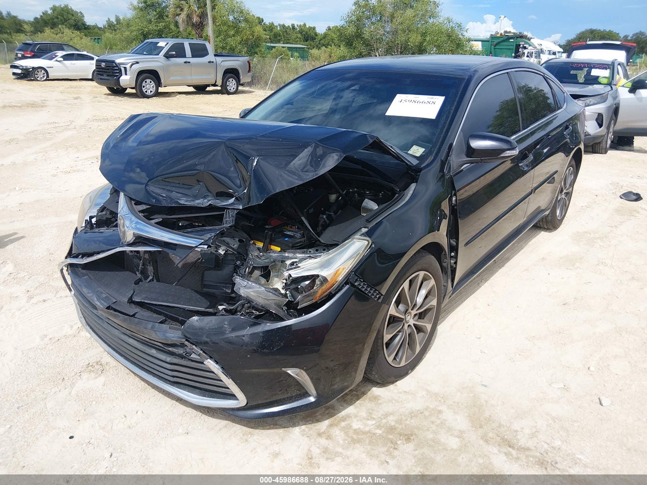 2018 TOYOTA AVALON XLE · 2/11