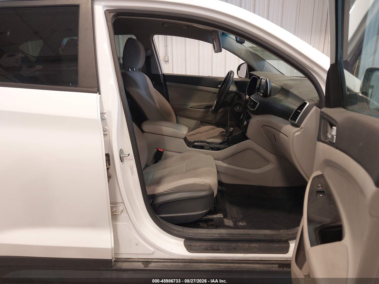 2020 HYUNDAI TUCSON SE · 5/11