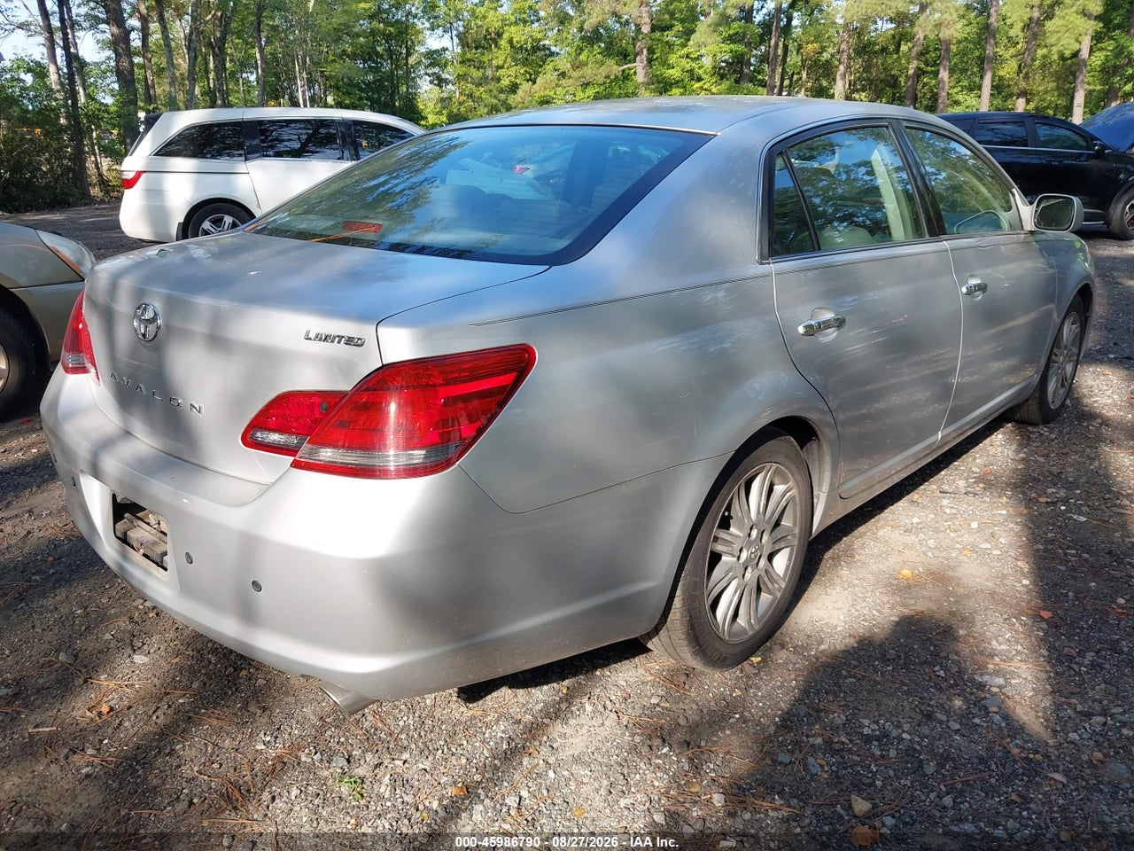 2008 TOYOTA AVALON LIMITED · 4/11
