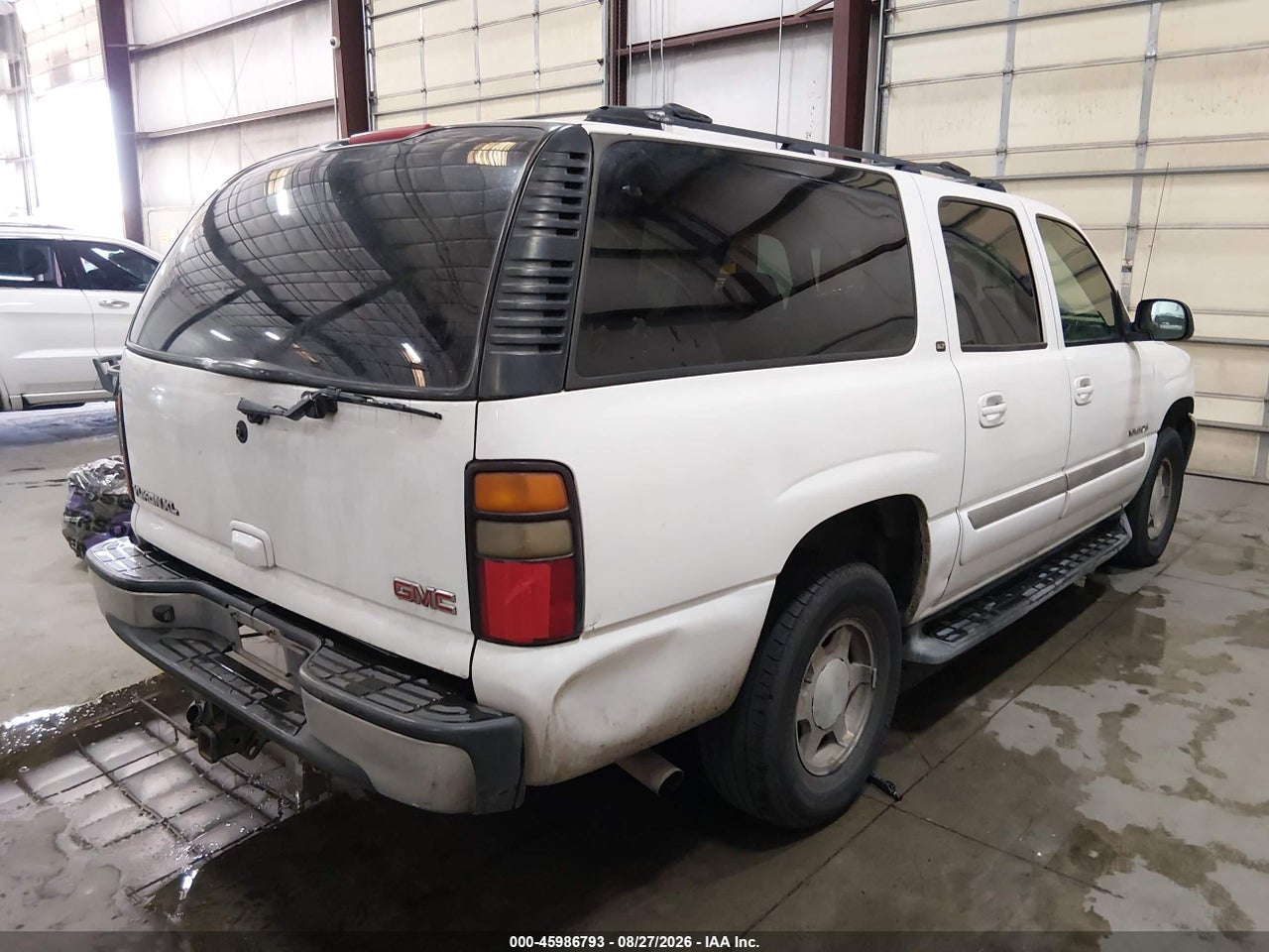 2004 GMC YUKON XL 1500 SLT · 4/11