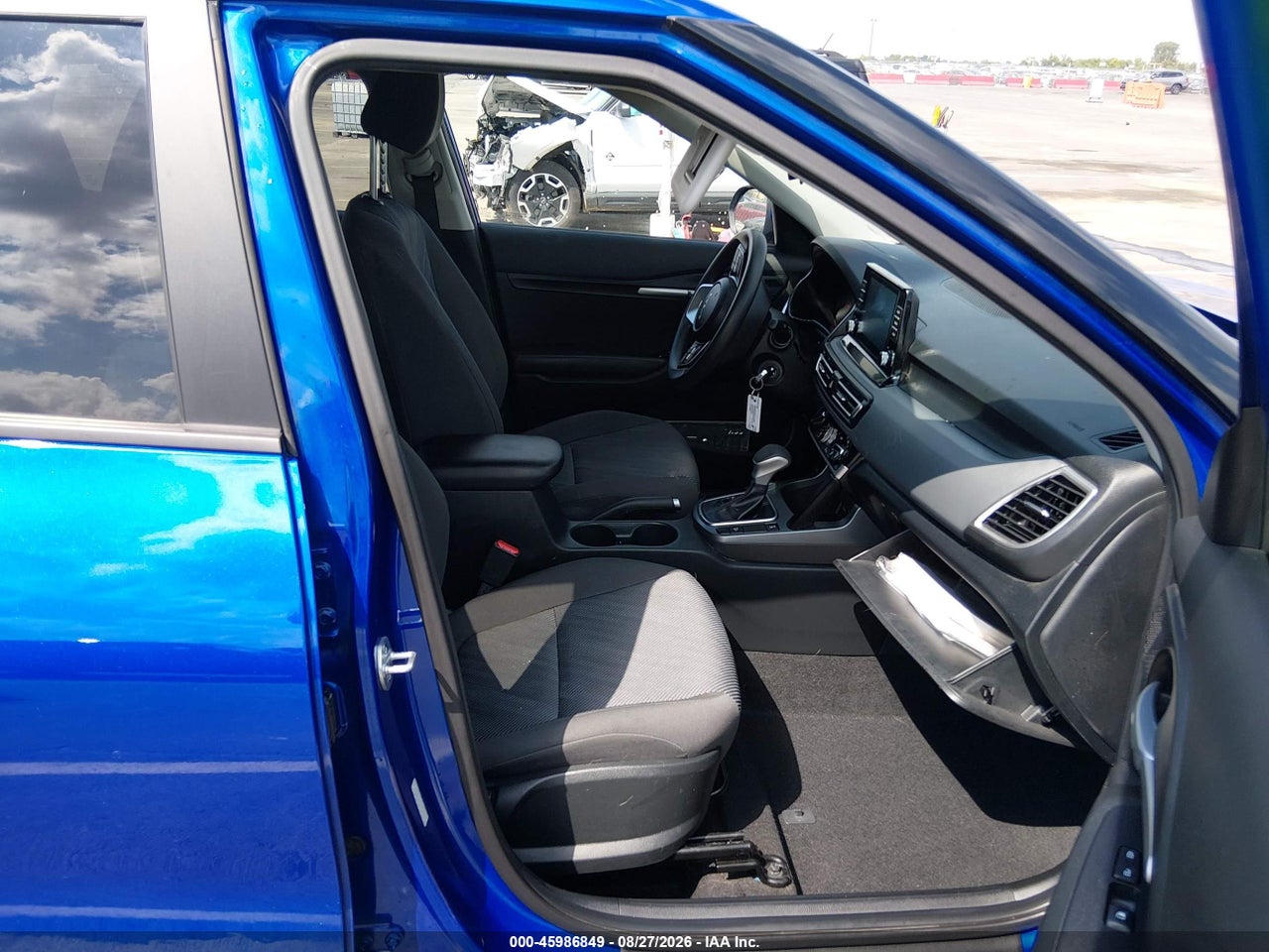 2023 KIA SELTOS LX · 5/11