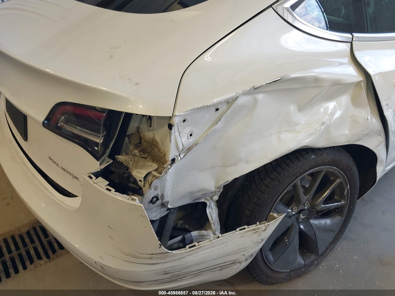 2020 TESLA MODEL 3 LONG RANGE DUAL MOTOR ALL-WHEEL DRIVE · 6/9