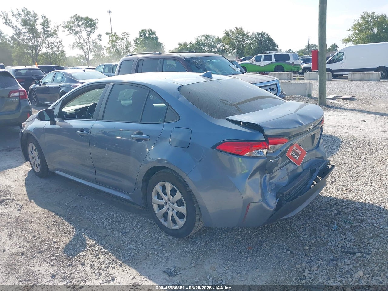2021 TOYOTA COROLLA LE · 3/11
