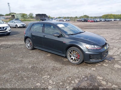 2016 VOLKSWAGEN GOLF GTI SE 4-DOOR