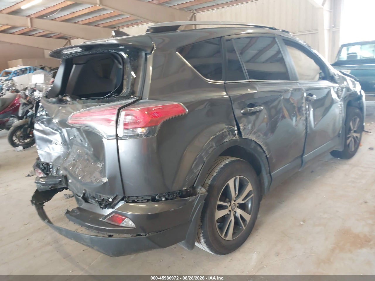 2018 TOYOTA RAV4 XLE · 4/10