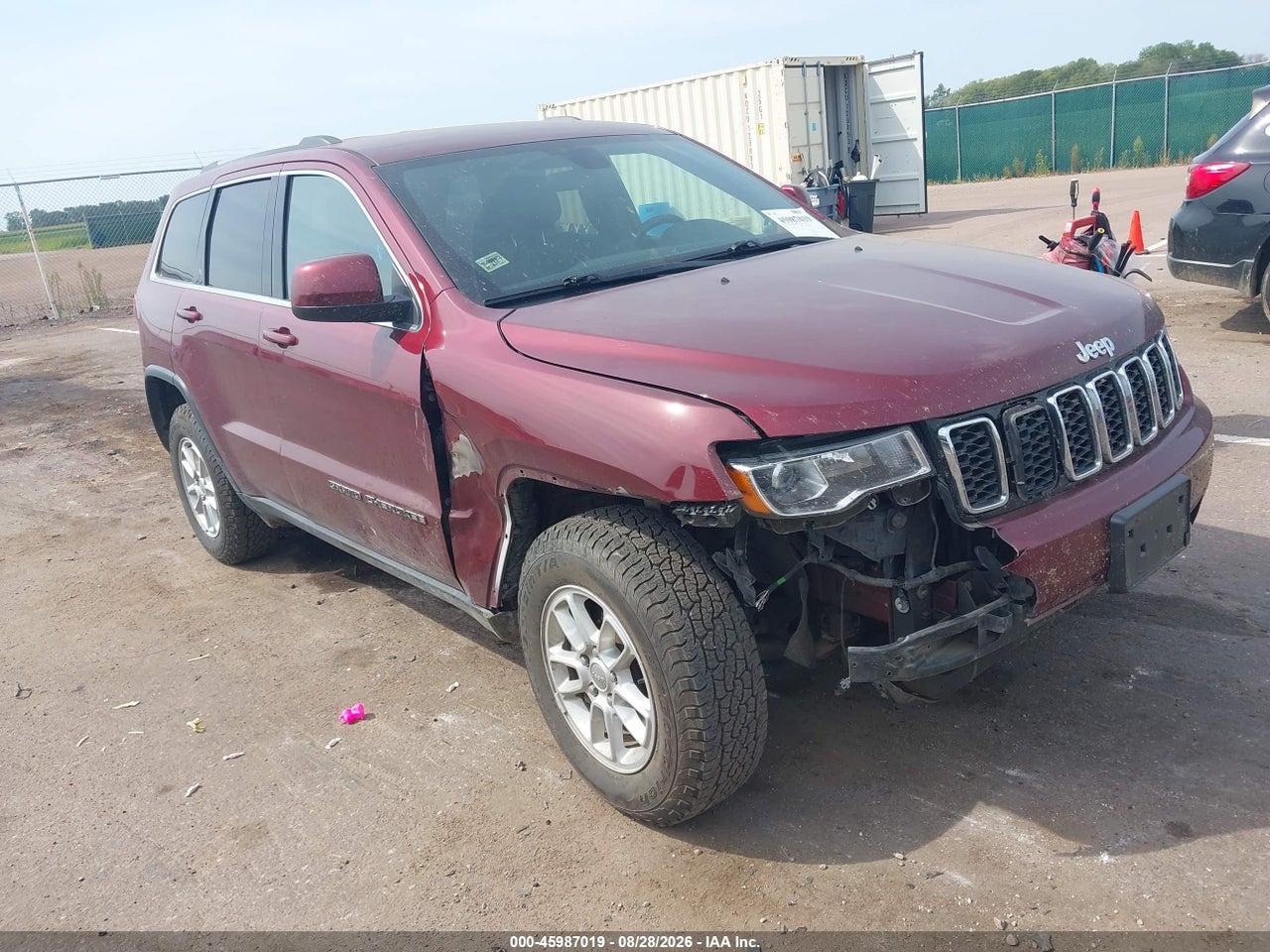 2019 JEEP GRAND CHEROKEE LAREDO E 4X4