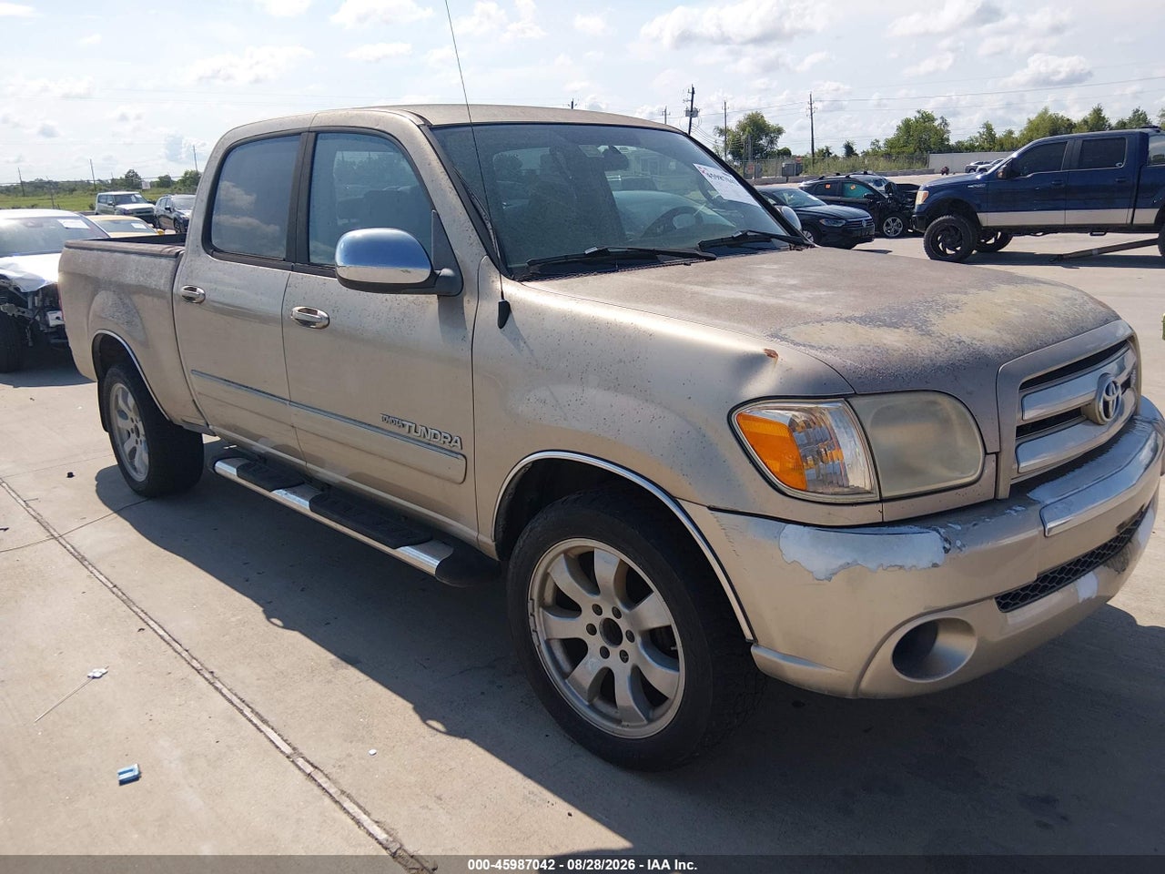 2005 TOYOTA TUNDRA SR5 V8
