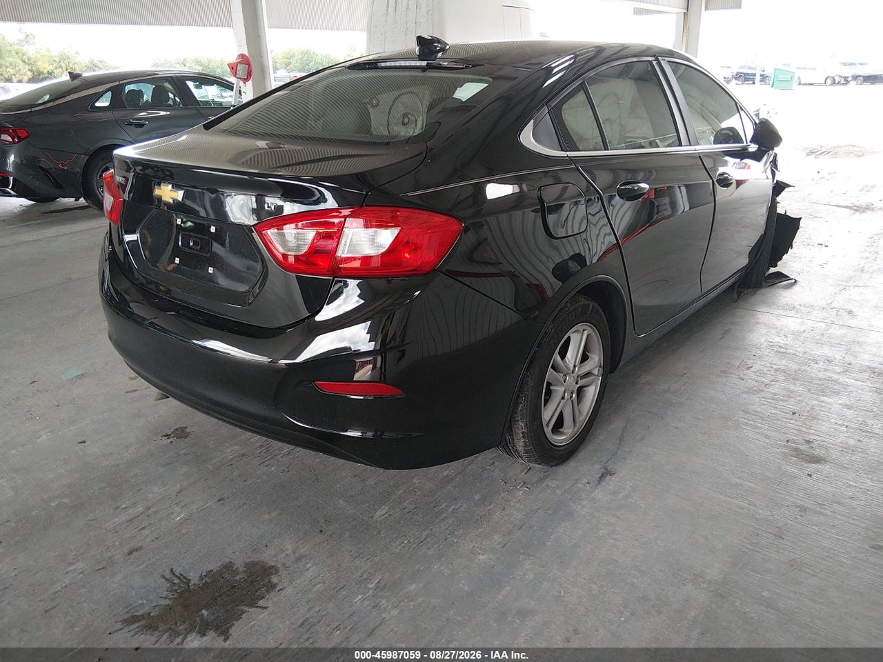 2016 CHEVROLET CRUZE LT AUTO · 4/11
