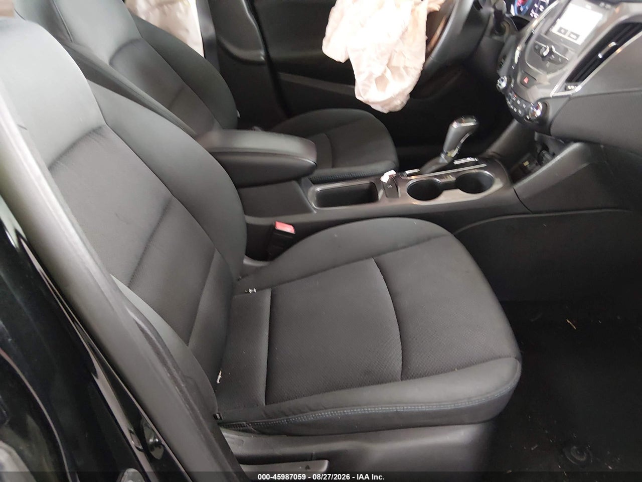 2016 CHEVROLET CRUZE LT AUTO · 5/11