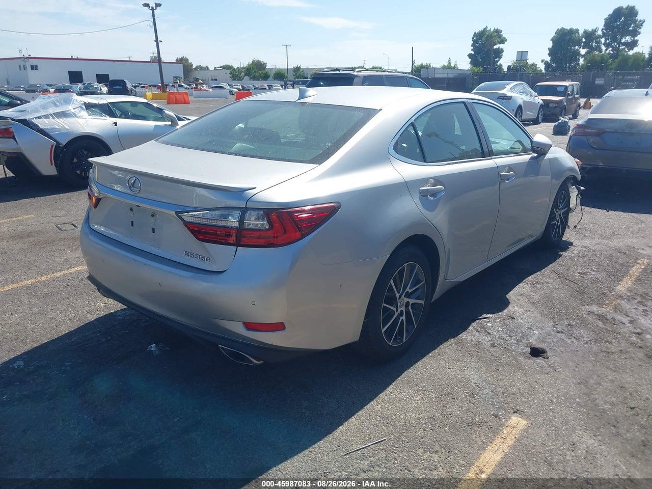 2016 LEXUS ES 350 · 4/11