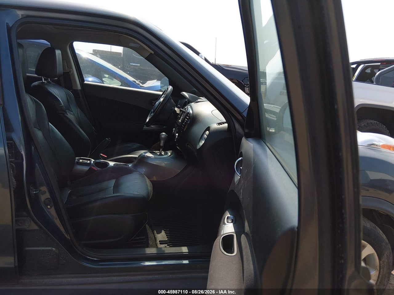 2013 NISSAN JUKE SL · 5/11