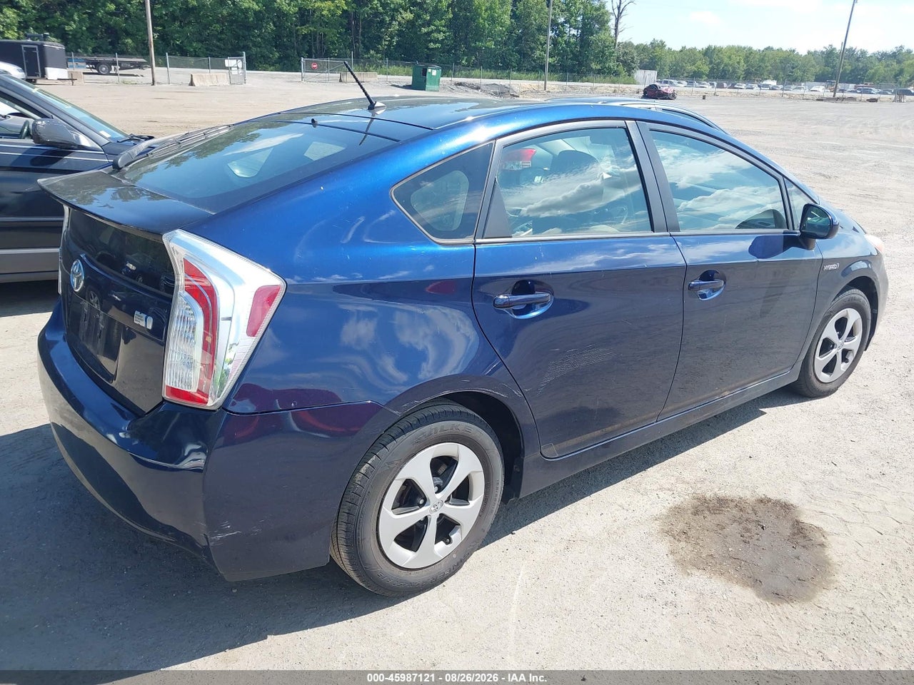 2013 TOYOTA PRIUS TWO · 4/11