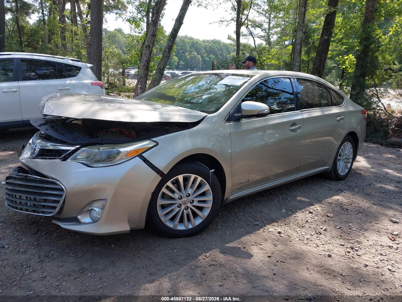 2013 TOYOTA AVALON HYBRID LIMITED · 2/11