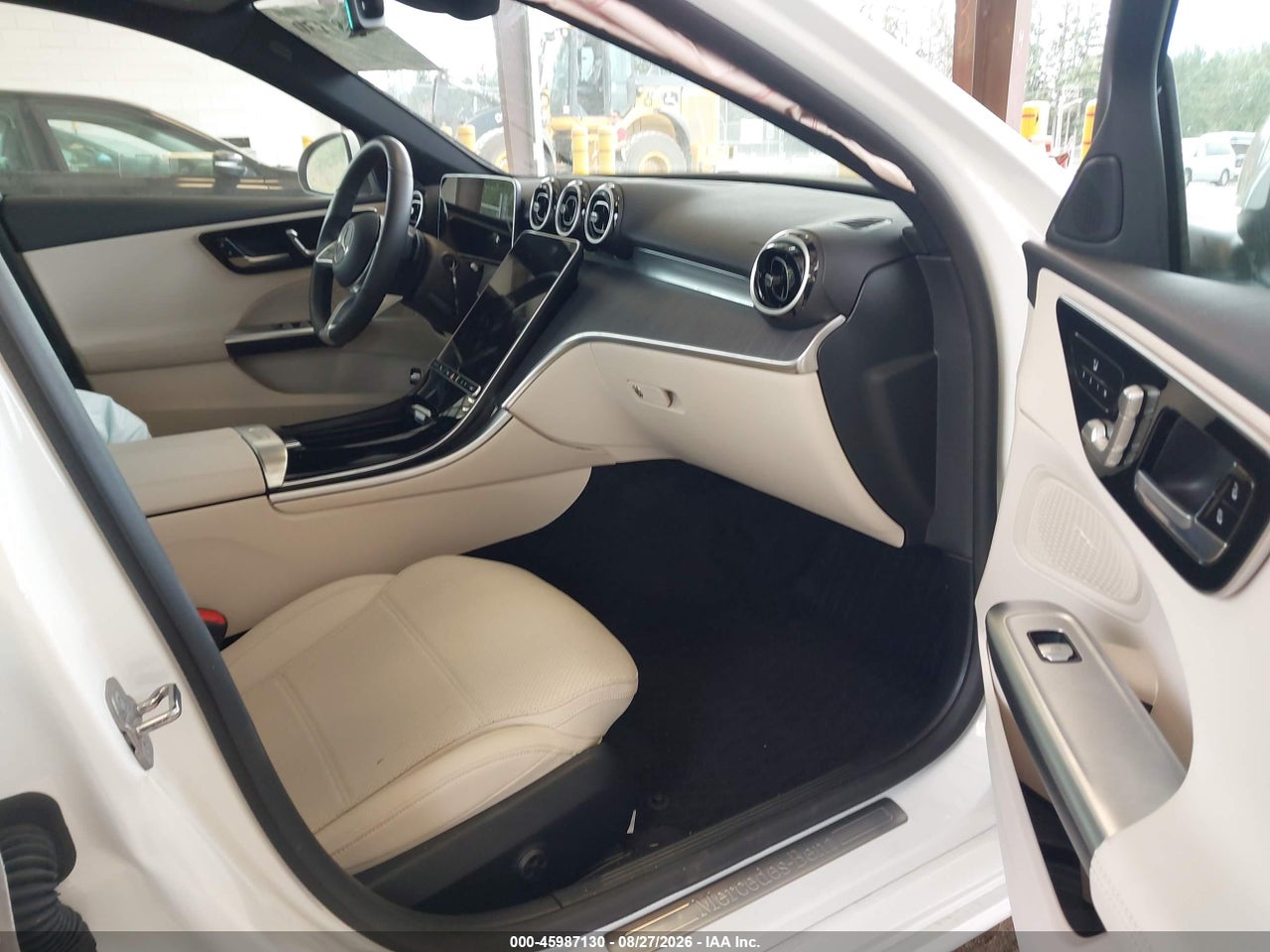 2025 MERCEDES-BENZ C 300 · 5/11