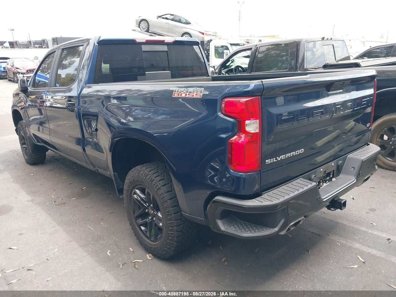 2021 CHEVROLET SILVERADO K1500 LT TRAIL BOSS · 3/10