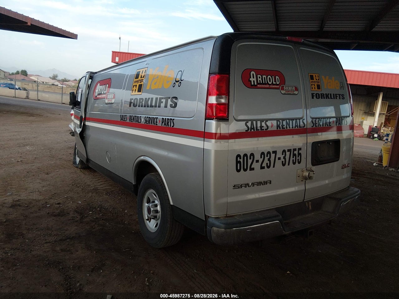 2022 GMC SAVANA CARGO RWD 3500 EXTENDED WHEELBASE WORK VAN · 3/11