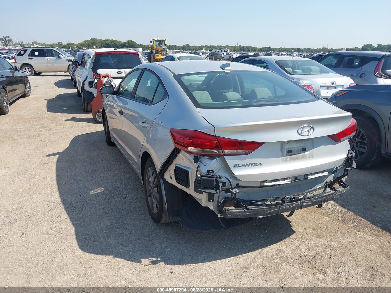 2017 HYUNDAI ELANTRA SE · 3/11