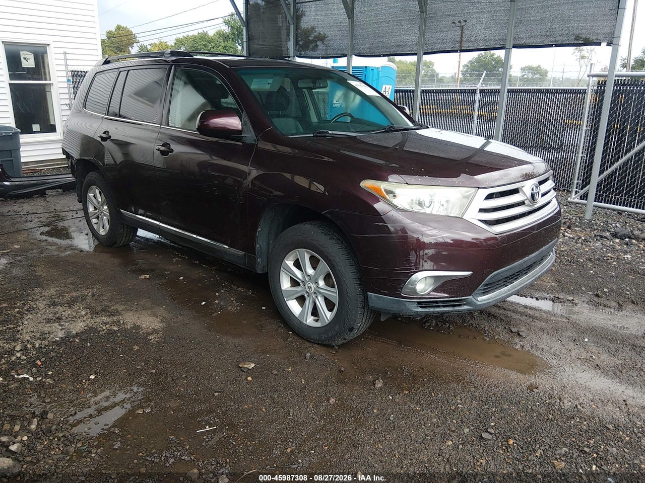 5TDBK3EHXBS****** · 2011 TOYOTA HIGHLANDER SE V6