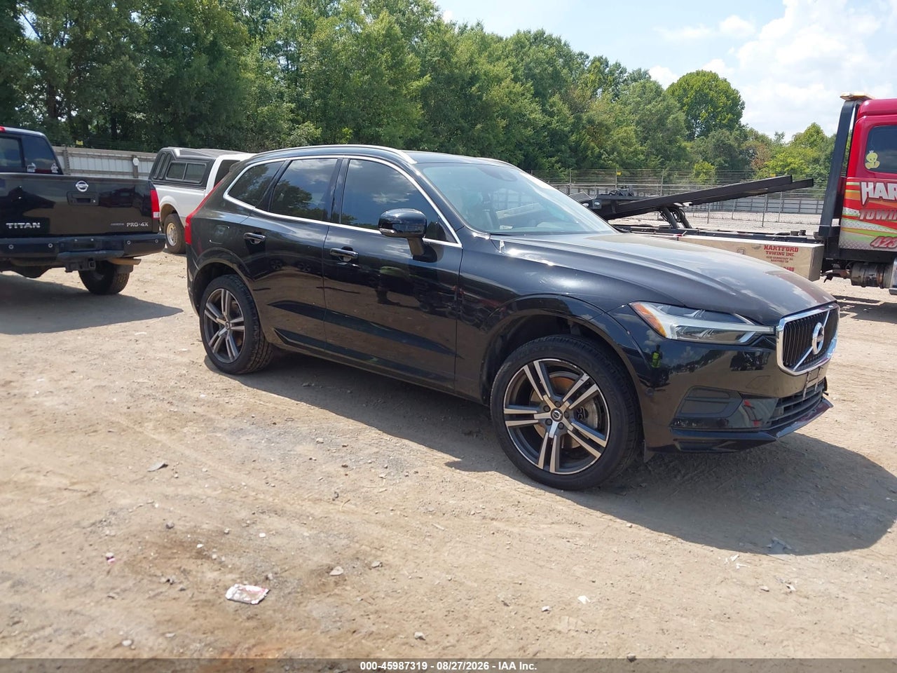YV4A22RK4J1****** · 2018 VOLVO XC60 T6 MOMENTUM