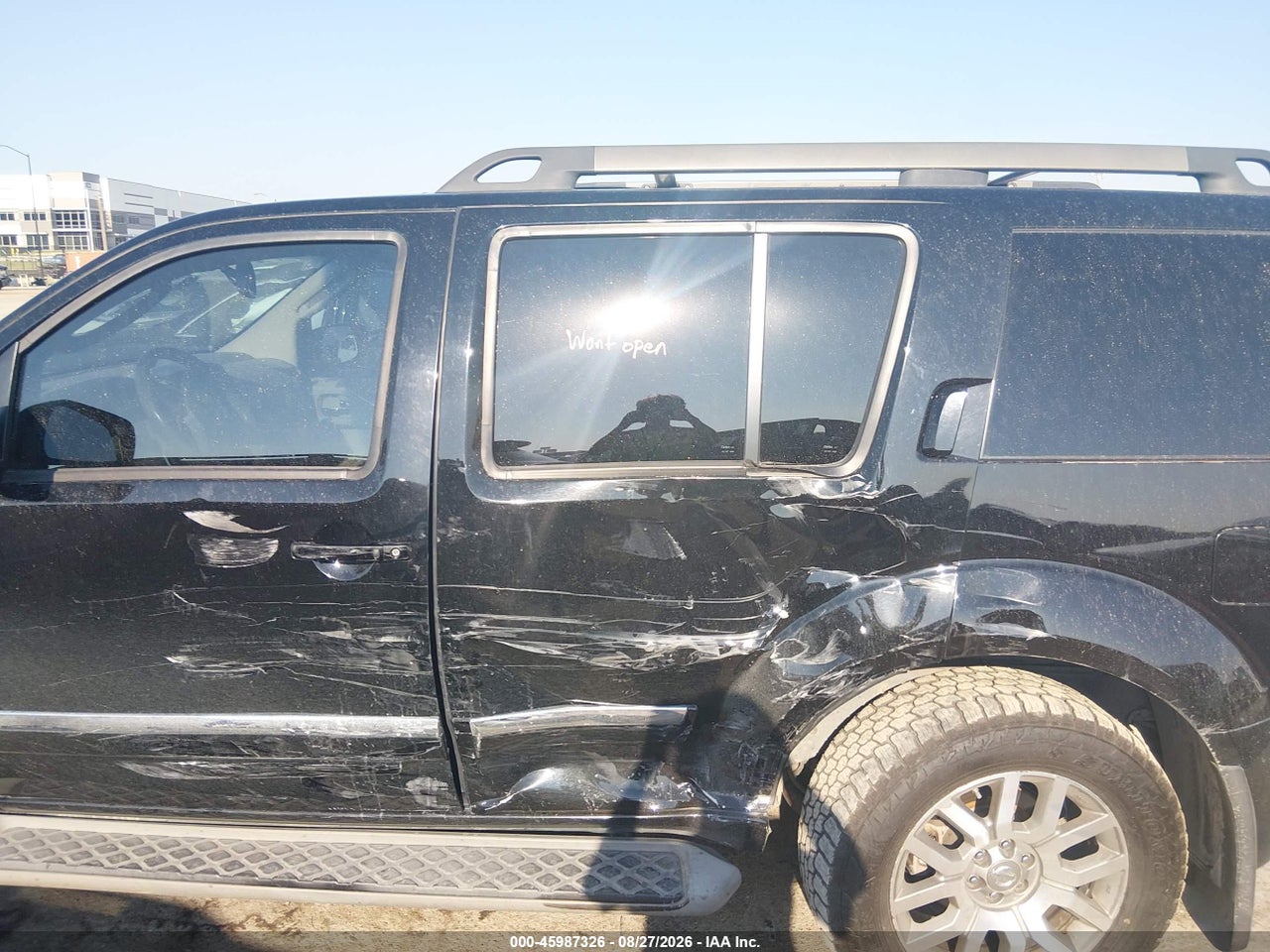 2012 NISSAN PATHFINDER LE · 6/11