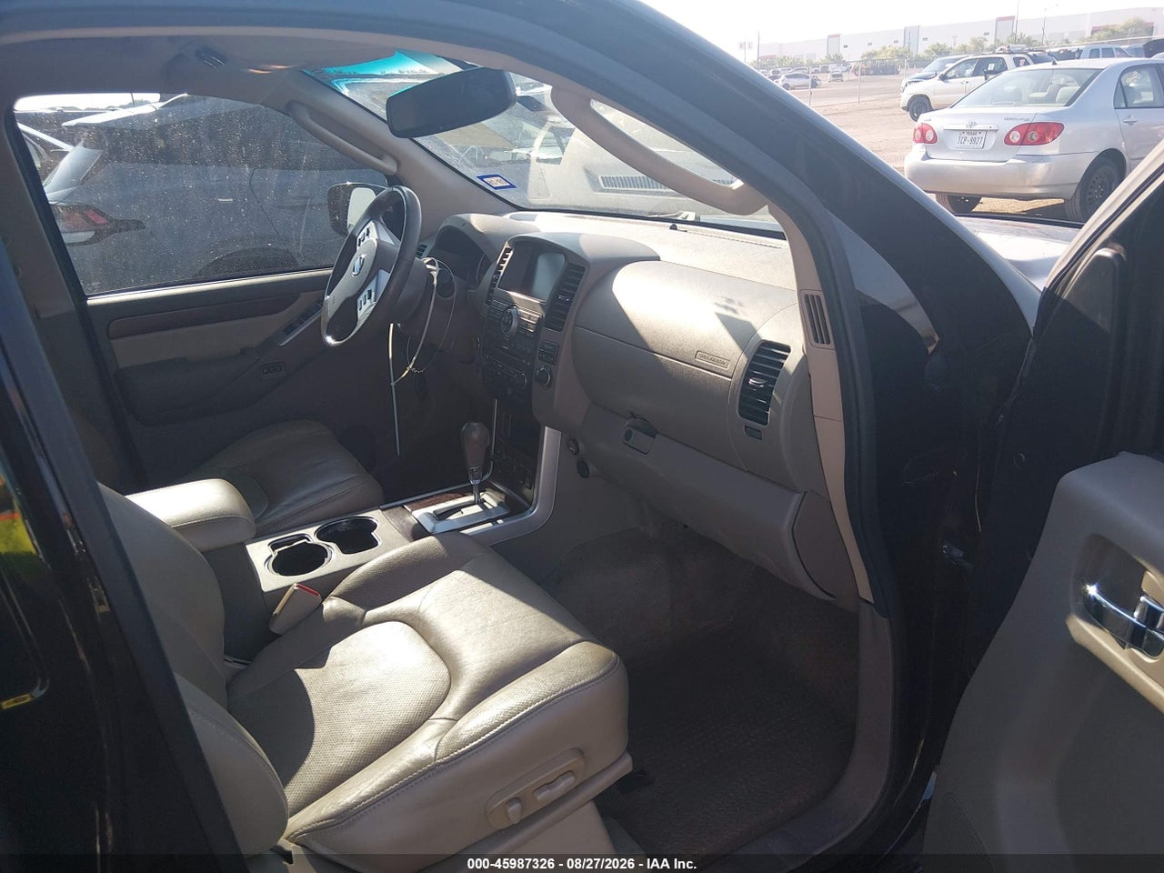 2012 NISSAN PATHFINDER LE · 5/11