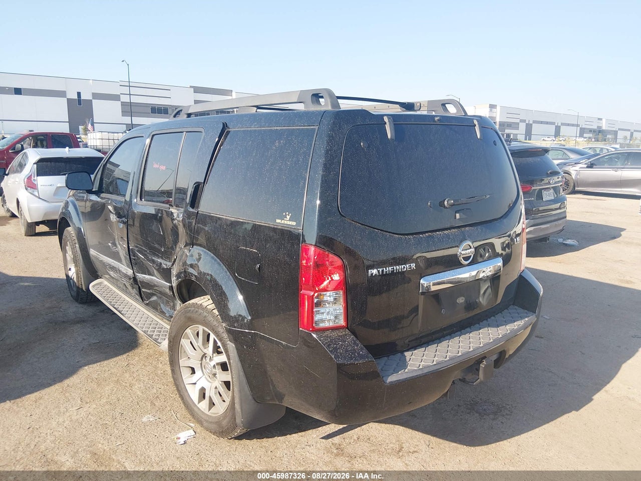 2012 NISSAN PATHFINDER LE · 3/11