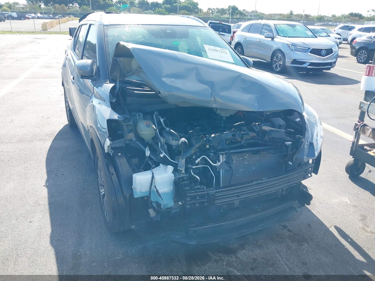 2022 NISSAN KICKS SV XTRONIC CVT · 6/11