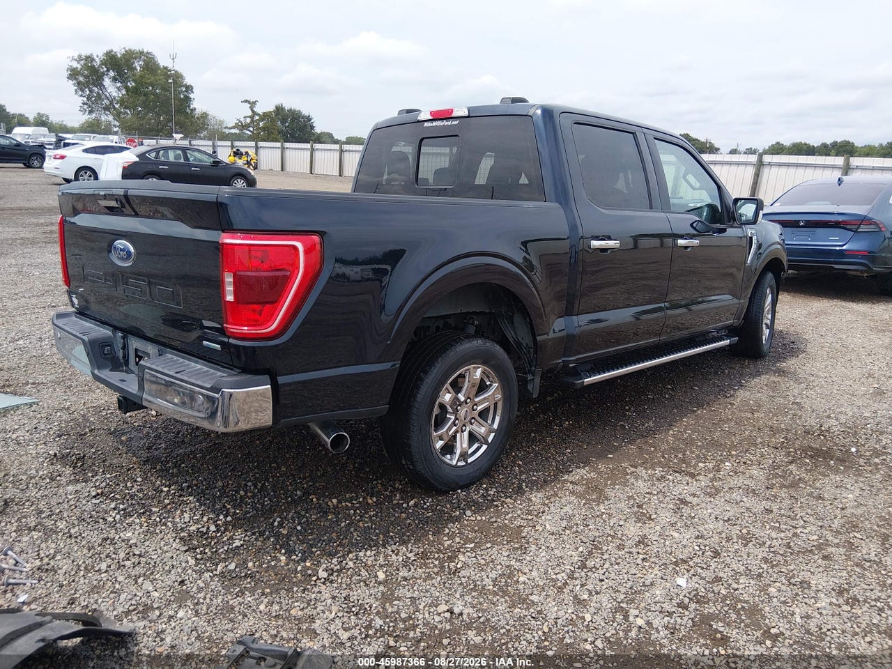 2022 FORD F-150 XLT · 4/11
