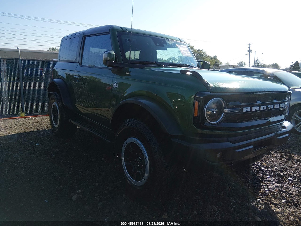 2023 FORD BRONCO OUTER BANKS