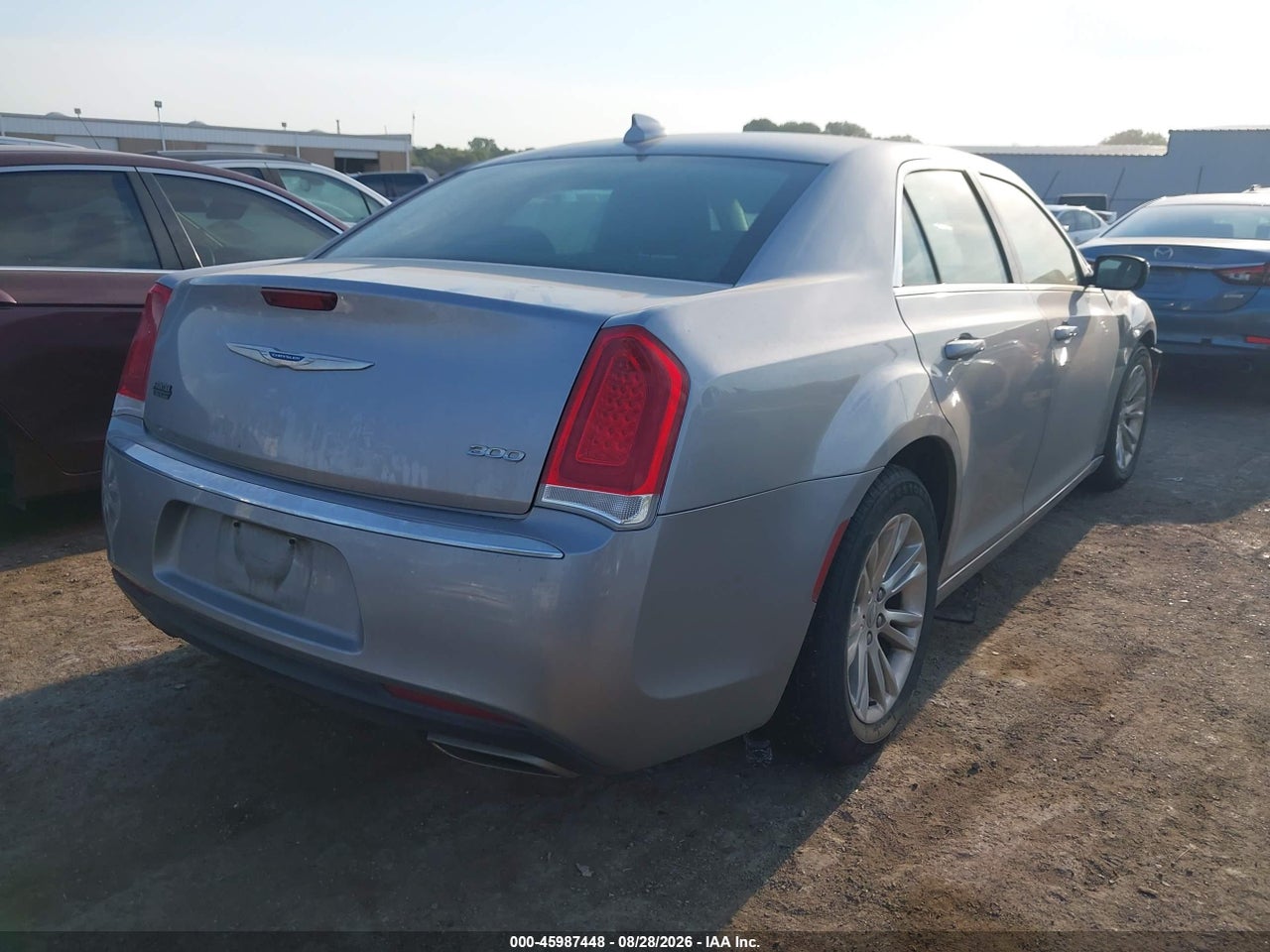 2018 CHRYSLER 300 TOURING · 4/11