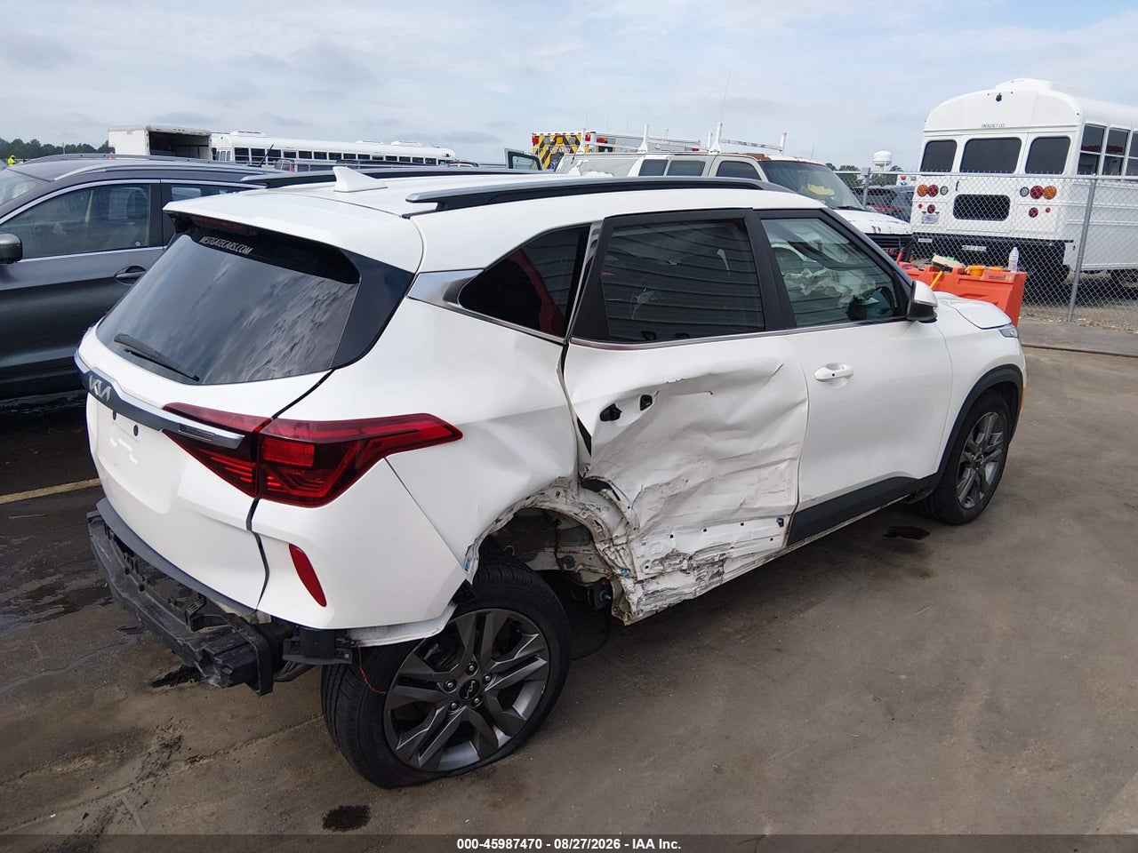 2023 KIA SELTOS S · 4/11