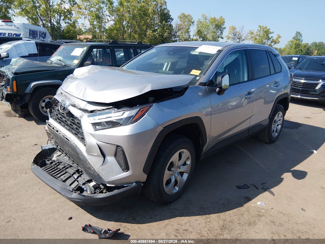 2023 TOYOTA RAV4 LE · 2/11