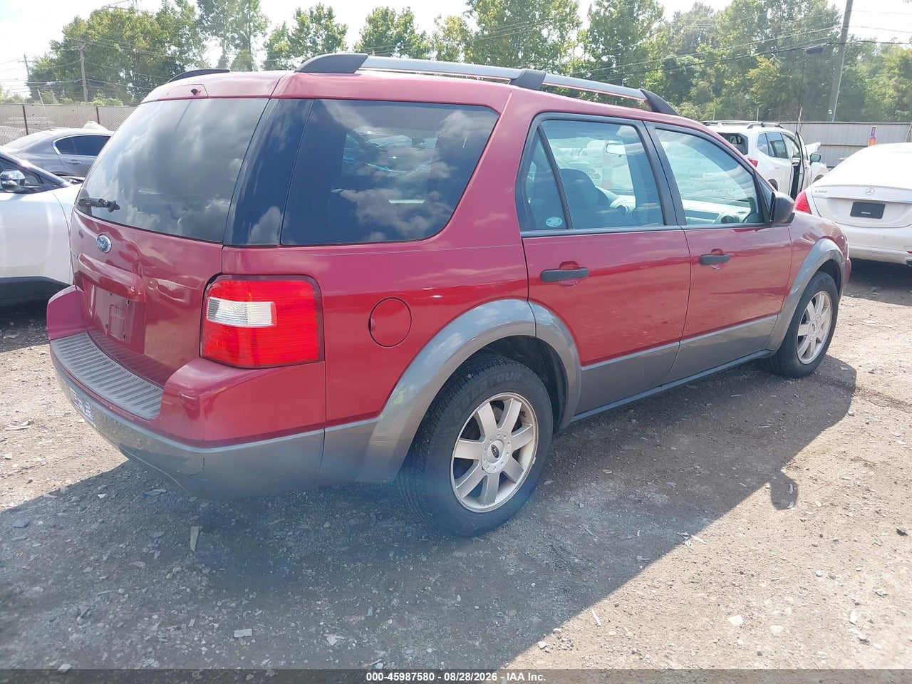 2005 FORD FREESTYLE SE · 4/11