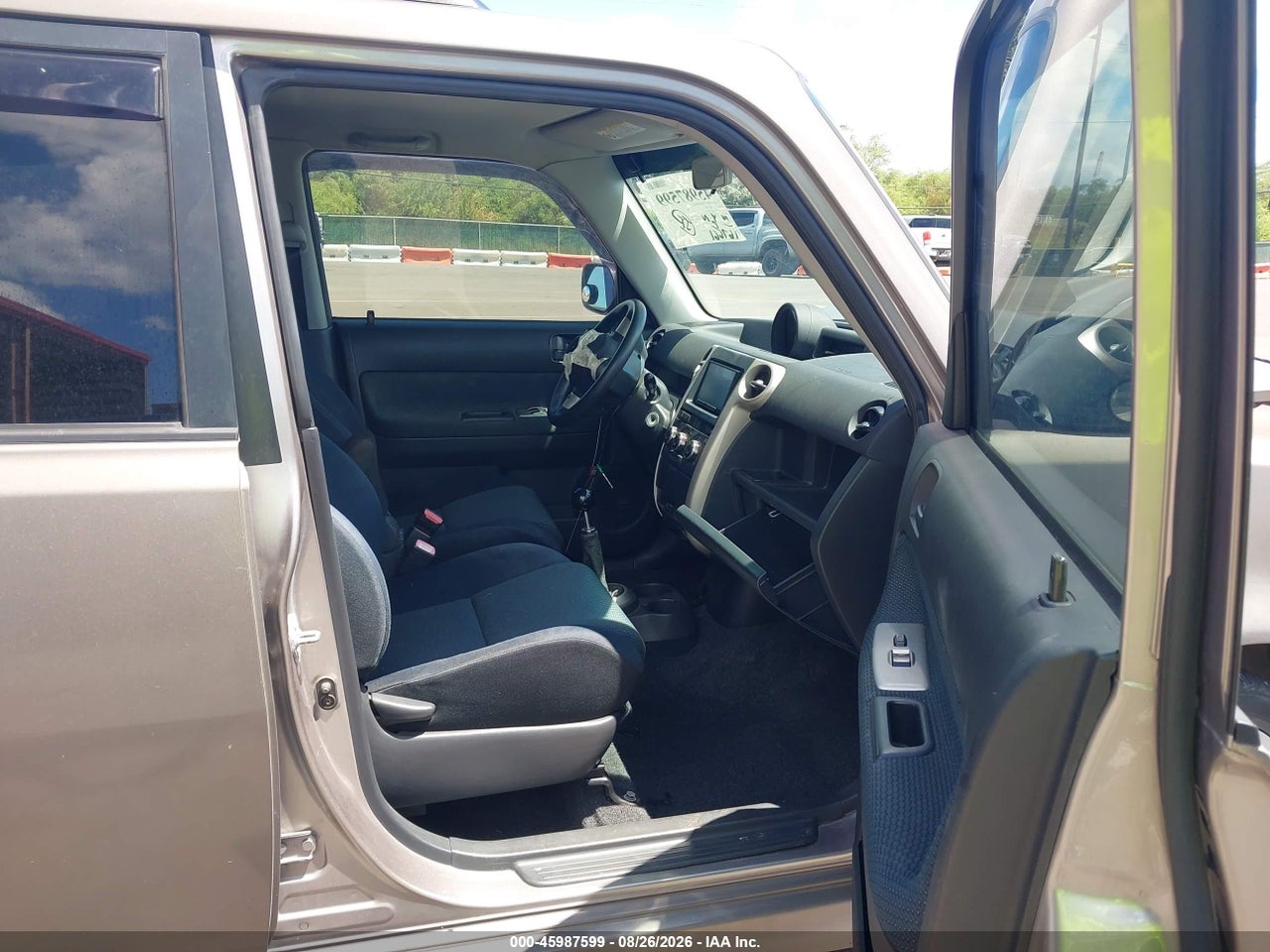 2006 SCION XB · 5/11