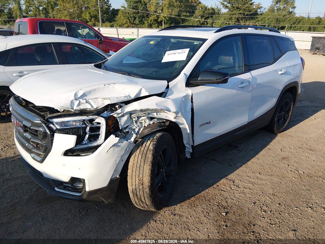 2024 GMC TERRAIN AWD AT4 · 2/11