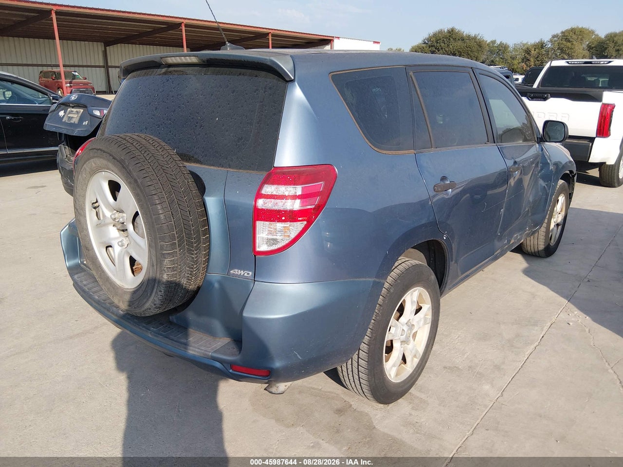 2010 TOYOTA RAV4   · 4/11