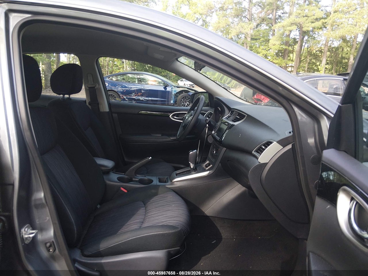 2019 NISSAN SENTRA SV · 5/11