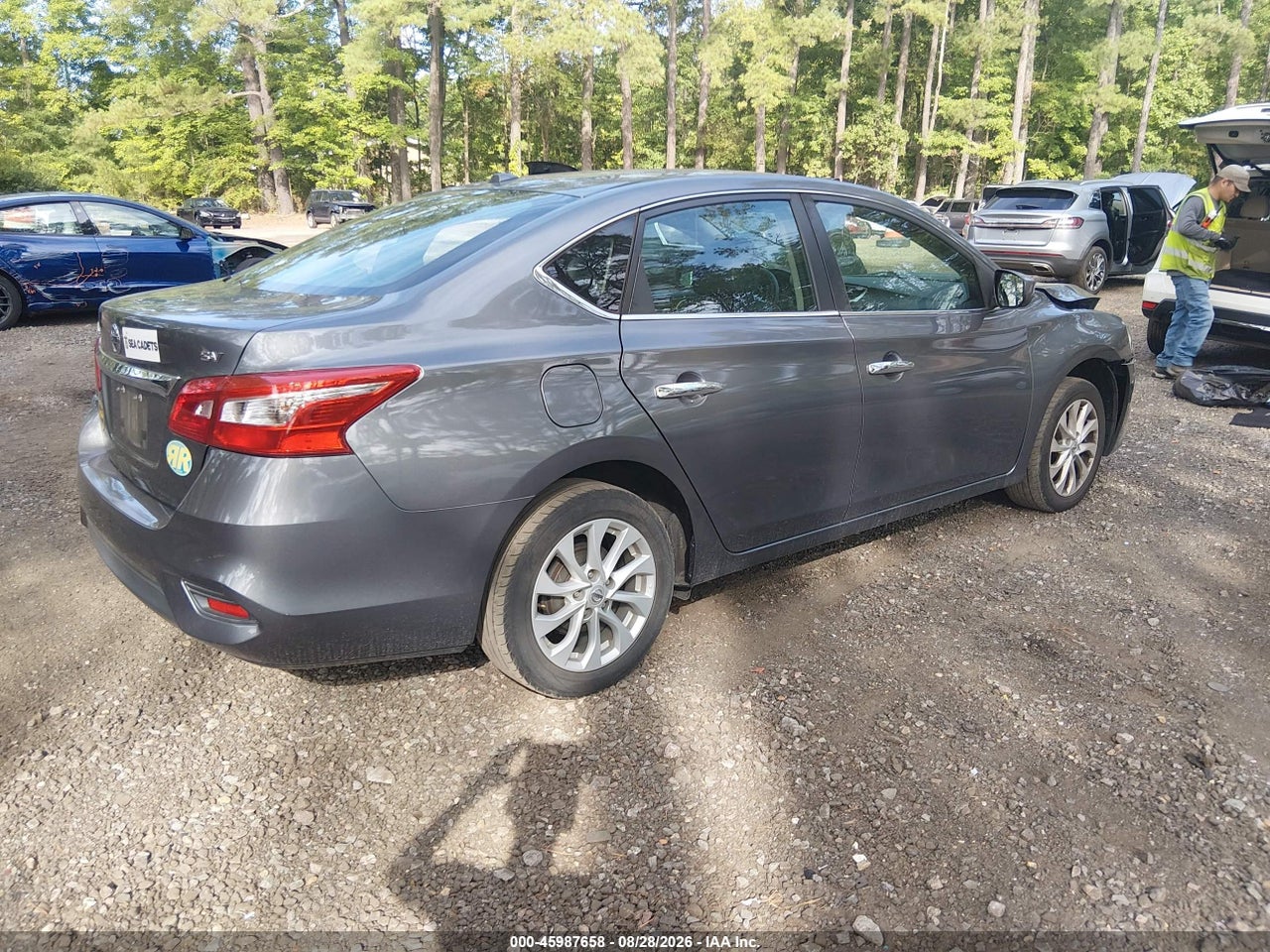 2019 NISSAN SENTRA SV · 4/11