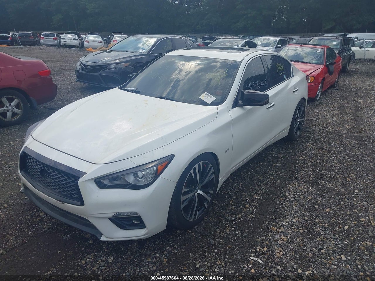 2020 INFINITI Q50 LUXE AWD · 2/10