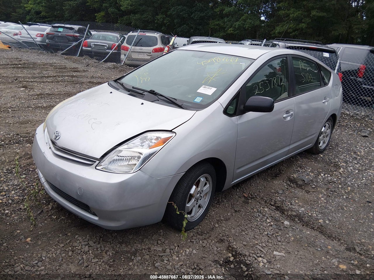 2005 TOYOTA PRIUS   · 2/10
