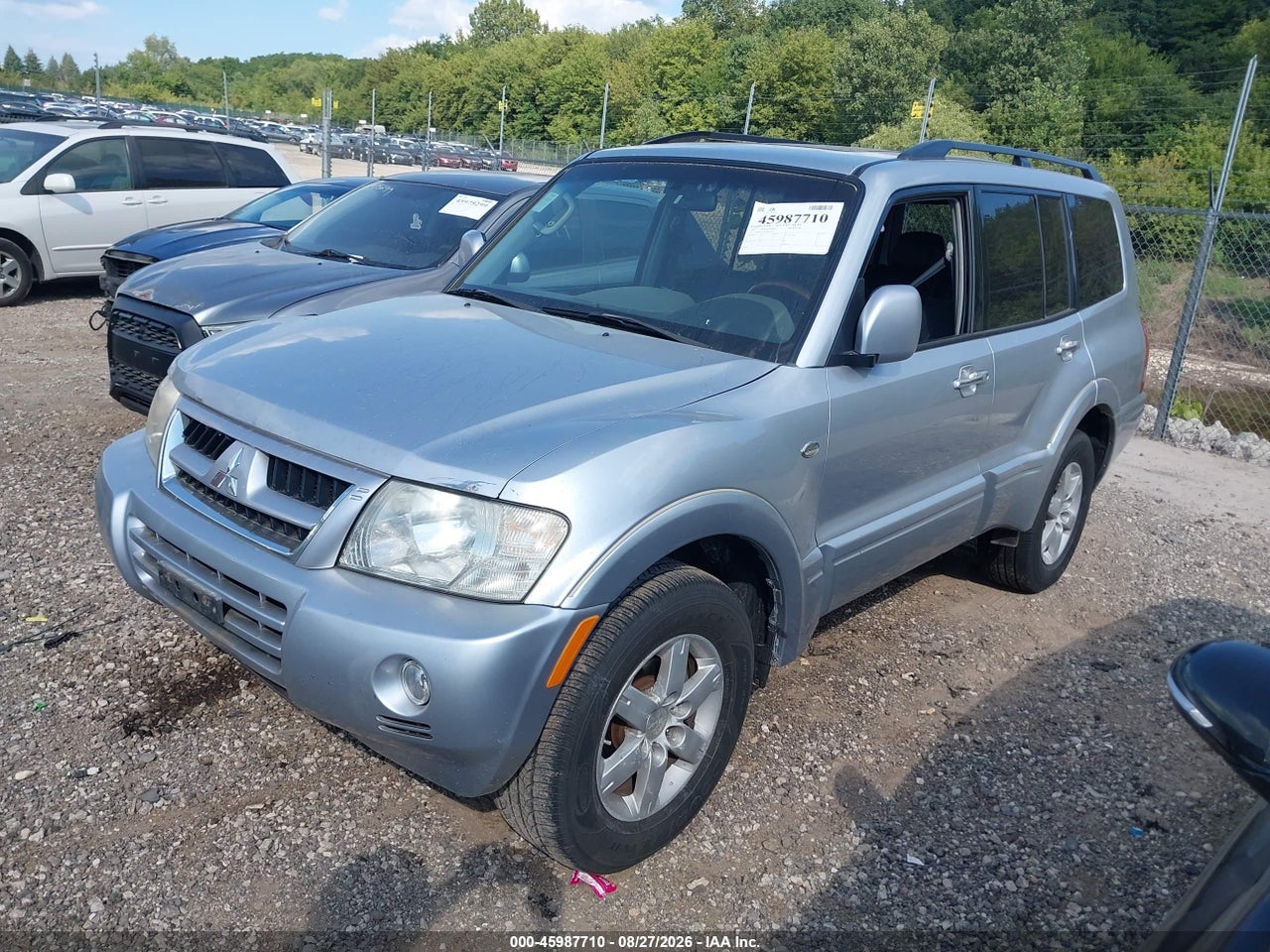 2005 MITSUBISHI MONTERO LIMITED · 2/11