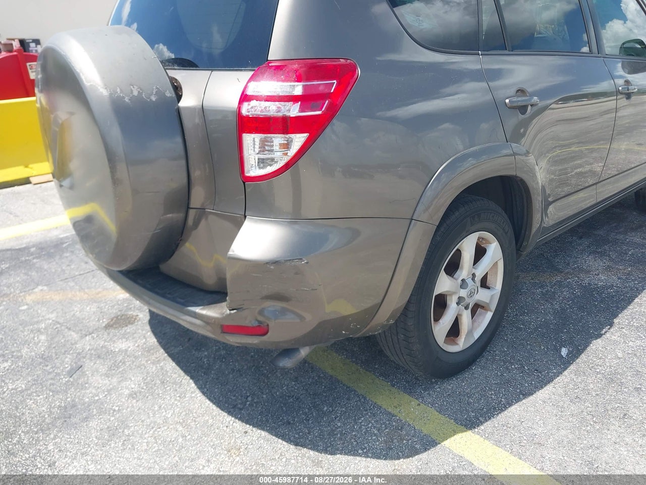 2012 TOYOTA RAV4 LIMITED · 6/11