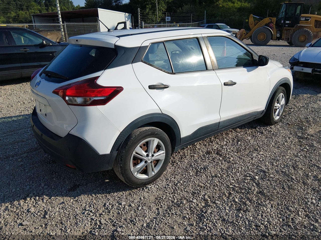 2020 NISSAN KICKS S XTRONIC CVT · 4/10