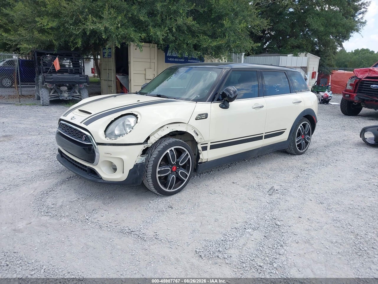 2017 MINI CLUBMAN COOPER S · 2/11