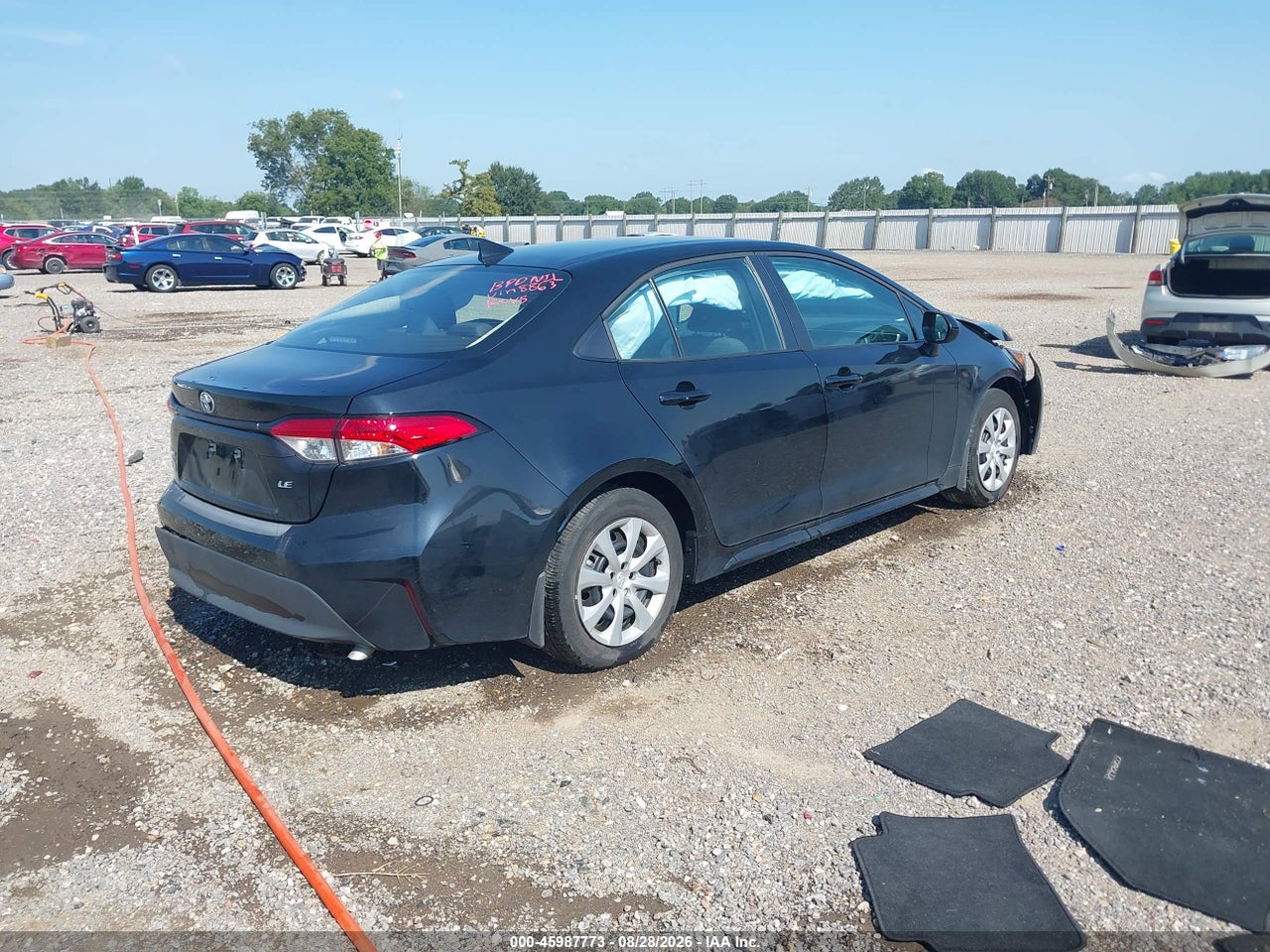 2025 TOYOTA COROLLA LE · 4/11