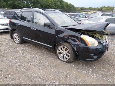 JN8AS5MV0BW****** · 2011 NISSAN ROGUE SV