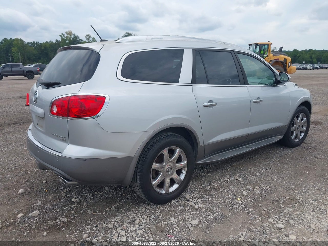 2009 BUICK ENCLAVE CXL · 4/11
