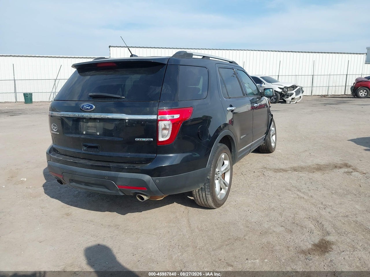 2015 FORD EXPLORER LIMITED · 4/11