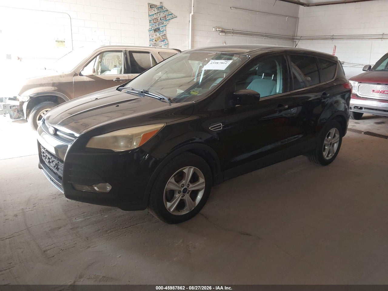 2016 FORD ESCAPE SE · 2/11